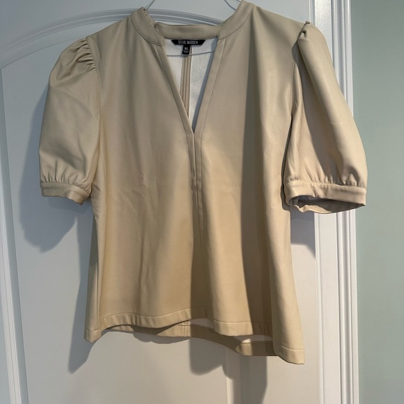 Faux leather Steve Madden puff sleeve top - Picture 7 of 10